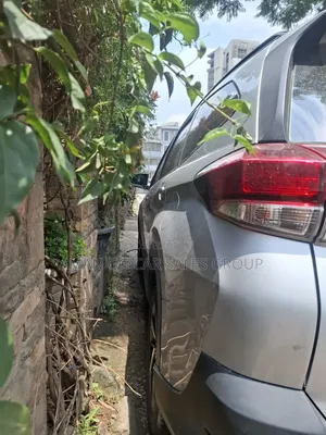 Toyota Rush 2022 Silver