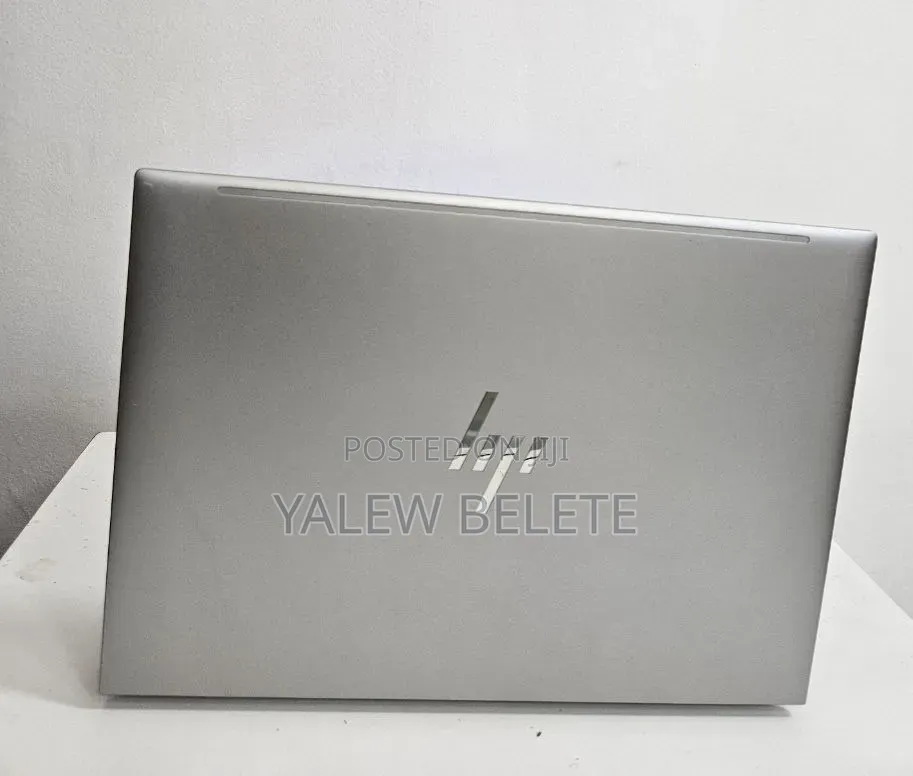 New Laptop HP ZBook Firefly 14 G10 16GB Intel Core i7 SSD 512GB