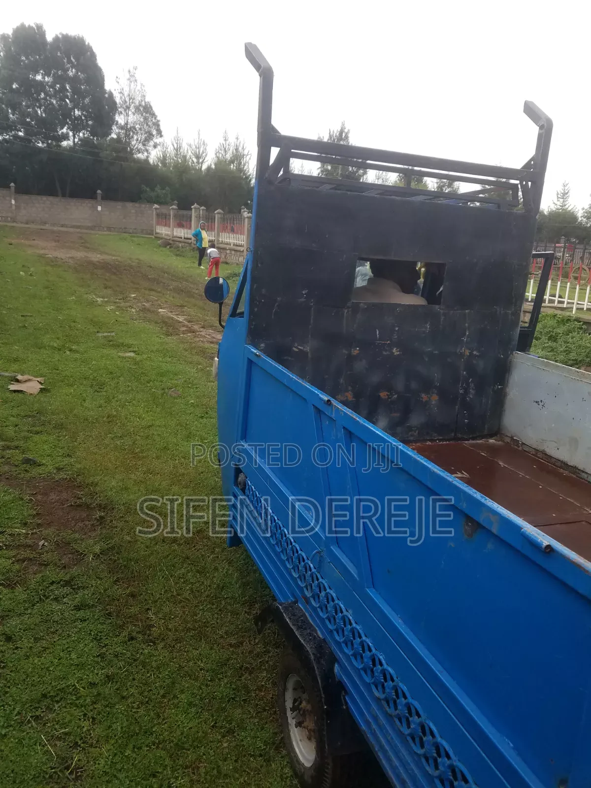 Bajaj RE 2021 Blue