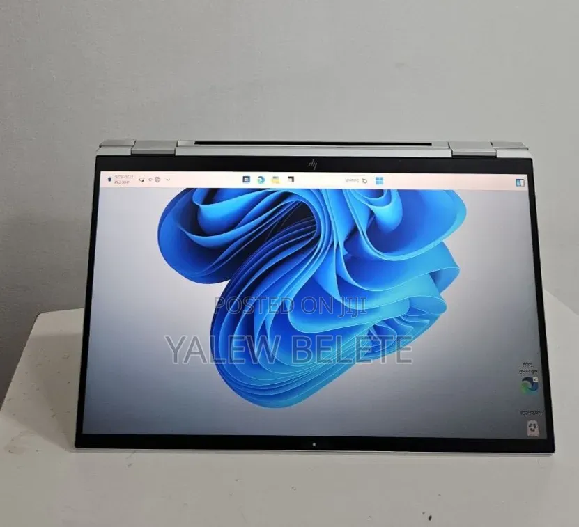 New Laptop HP EliteBook x360 1030 G8 16GB Intel Core i7 SSD 512GB