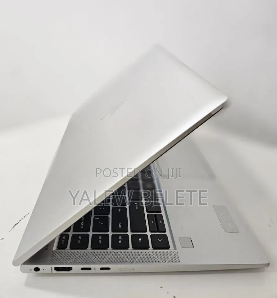New Laptop HP EliteBook 840 G8 16GB Intel Core i7 SSD 512GB
