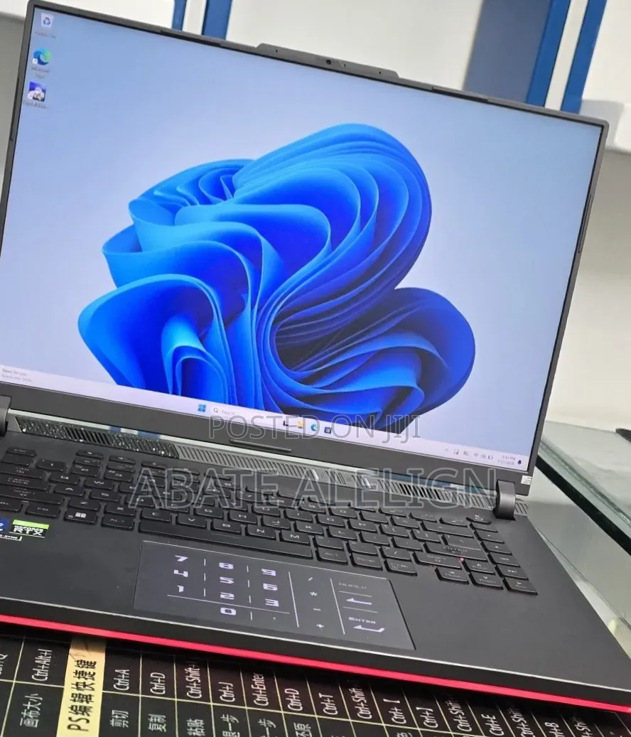 New Laptop Asus ROG Strix G16 G614 16GB Intel Core i9 SSD 1T