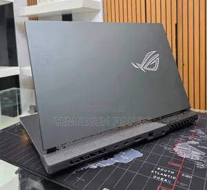 New Laptop Asus ROG Strix G16 G614 32GB AMD Ryzen 9 SSD 512GB