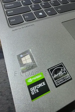 New Laptop Lenovo 16GB Intel Core i5 SSD 512GB