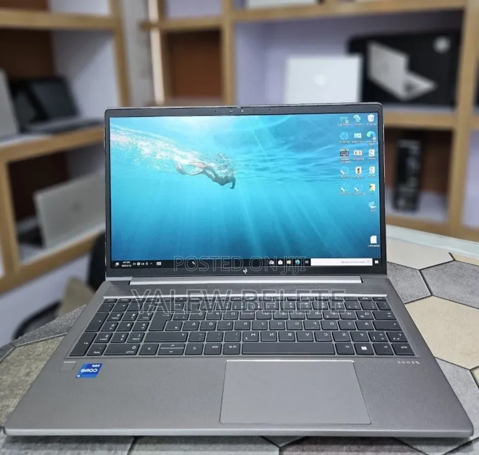 New Laptop HP ZBook 15 16GB Intel Core i7 SSD 1T