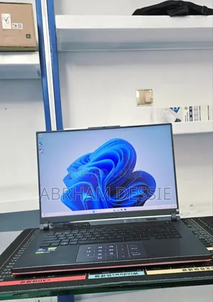New Laptop Asus 16GB Intel Core i9 SSD 512GB