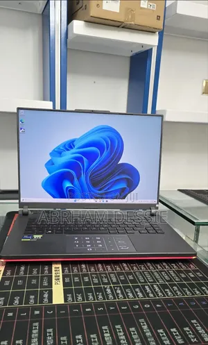 New Laptop Asus 16GB Intel Core i9 SSD 512GB