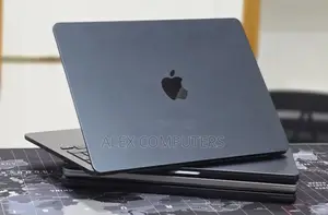 New Laptop Apple MacBook Air 2025 M4 16GB Apple M4 SSD 256GB