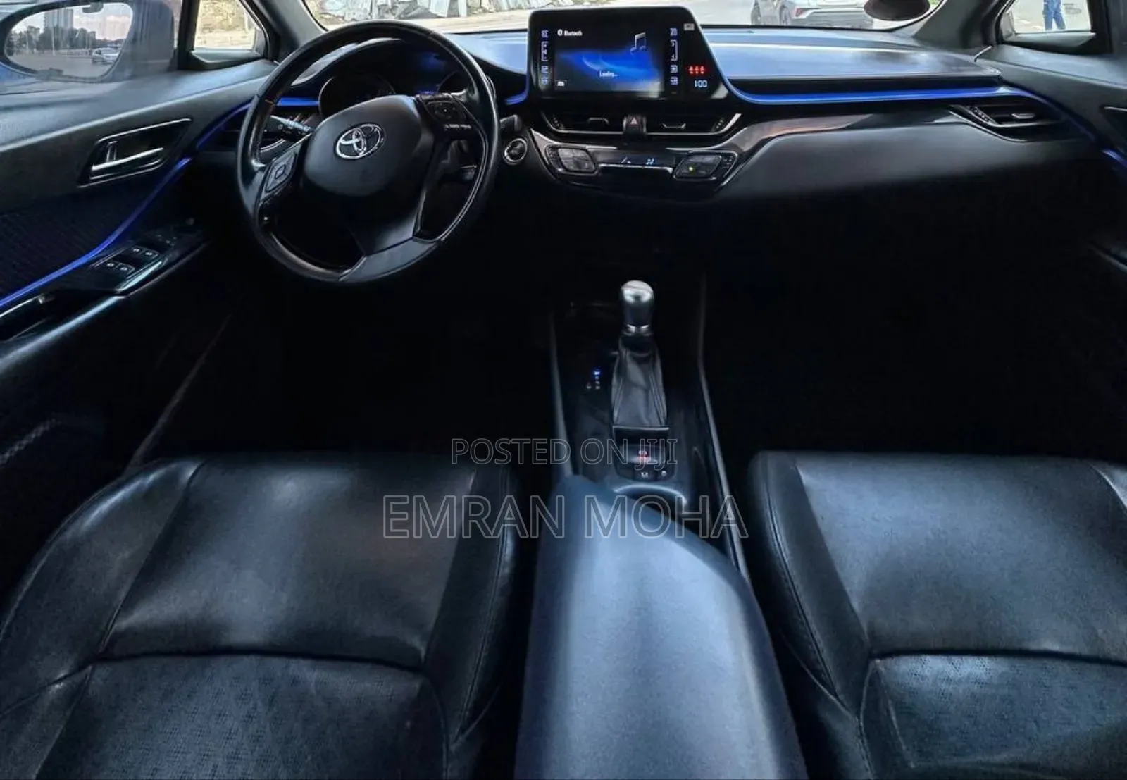 Toyota HiAce 2017 Silver