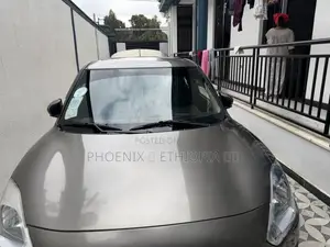 Suzuki Swift 2023 Gray