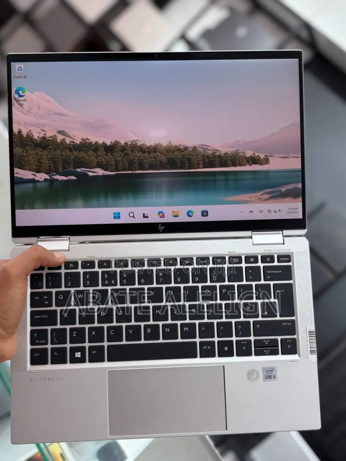 New Laptop HP EliteBook x360 1040 G7 16GB Intel Core i7 SSD 512GB