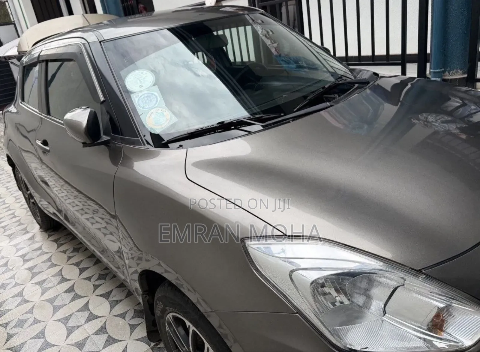 Suzuki Swift 2023 Gray