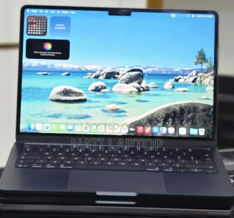 New Laptop Apple MacBook Air 2025 M4 16GB Apple M4 SSD 256GB