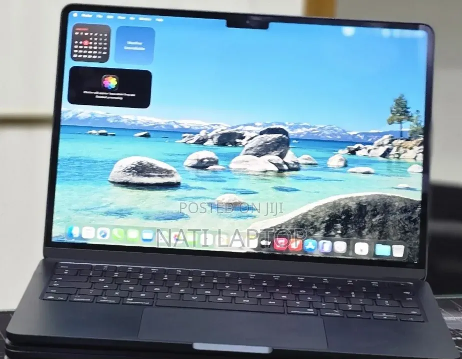 New Laptop Apple MacBook Air 2025 M4 16GB Apple M4 SSD 256GB