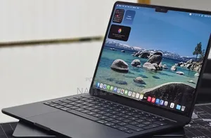 New Laptop Apple MacBook Air 2025 M4 16GB Apple M4 SSD 256GB