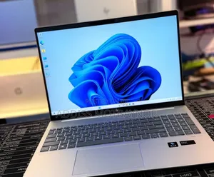 New Laptop HP Pavilion 15 32GB Intel Core Ultra 7 SSD 1T