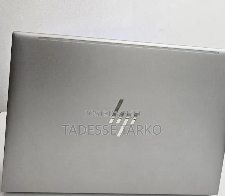 New Laptop HP ZBook Firefly 14 G7 16GB Intel Core i7 SSD 512GB