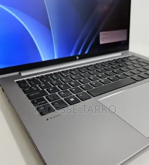 New Laptop HP ZBook Firefly 14 G7 16GB Intel Core i7 SSD 512GB