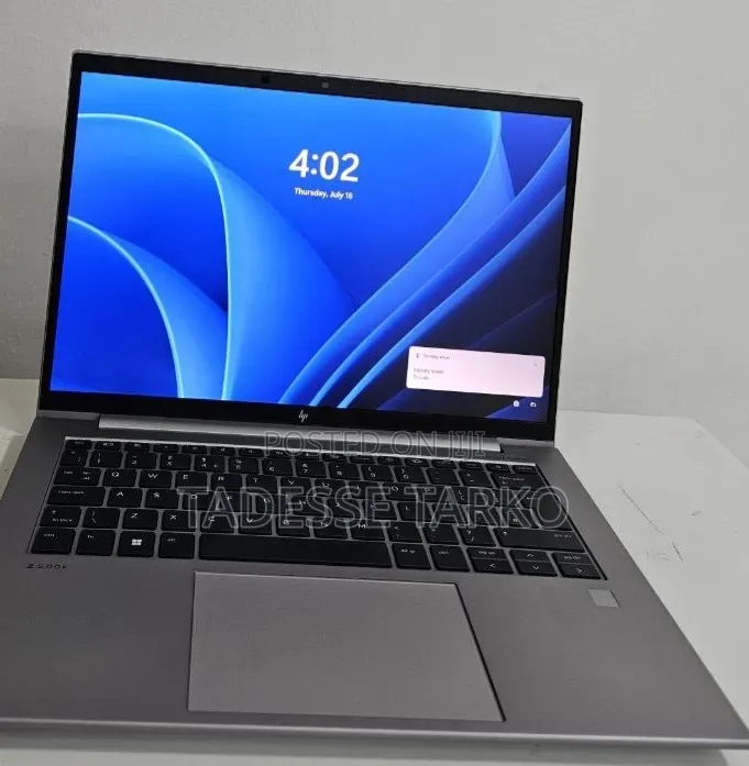 New Laptop HP ZBook Firefly 14 G7 16GB Intel Core i7 SSD 512GB