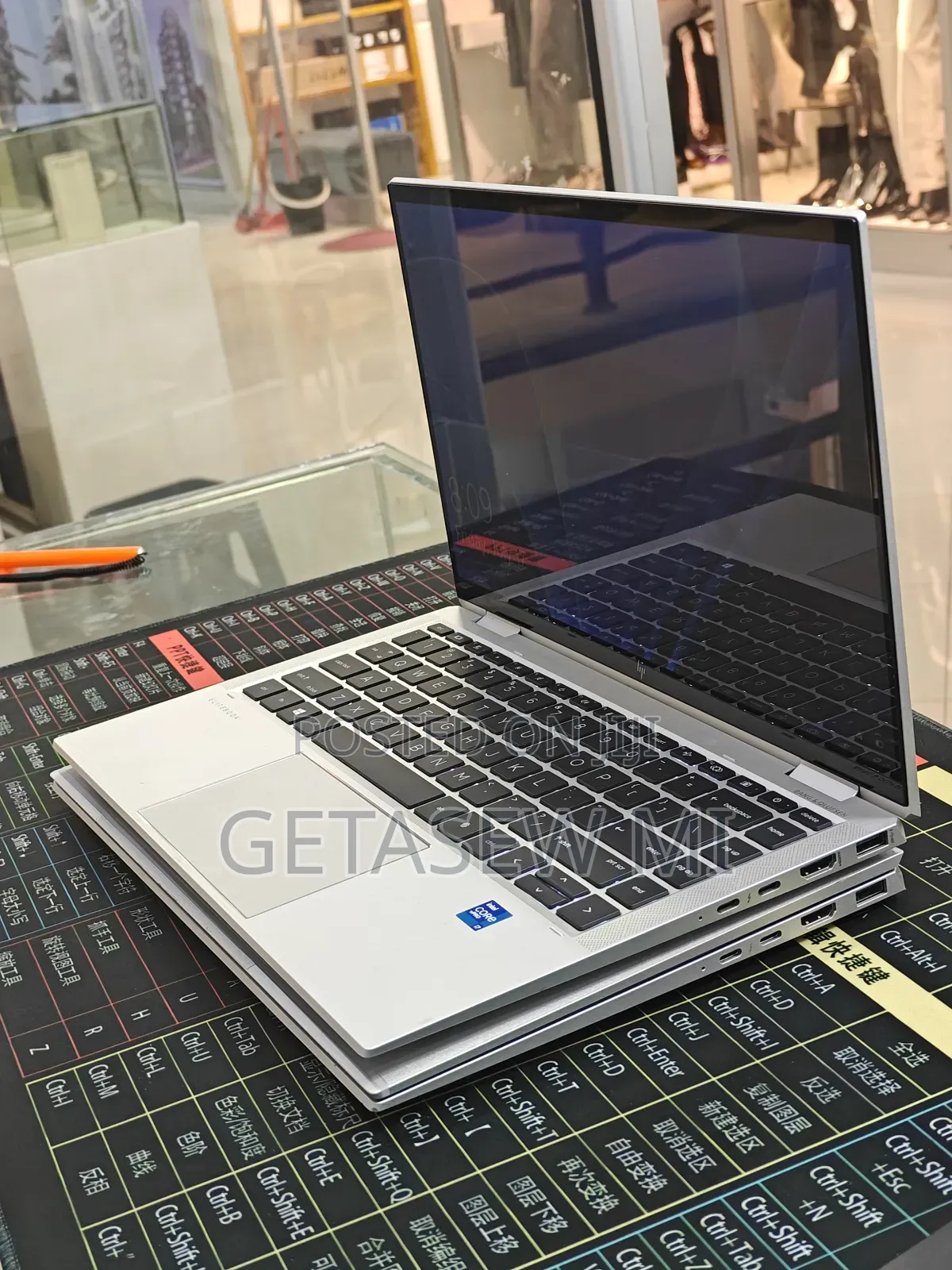 New Laptop HP EliteBook 1040 G8 16GB Intel Core i7 SSD 512GB