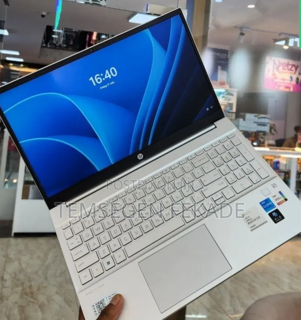 New Laptop HP Pavilion 15 16GB Intel Core i5 SSD 512GB