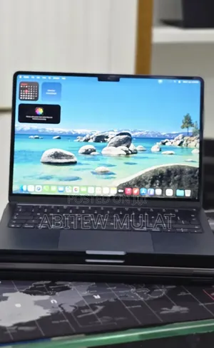 New Laptop Apple MacBook Air 2025 M4 16GB Apple M4 SSD 256GB