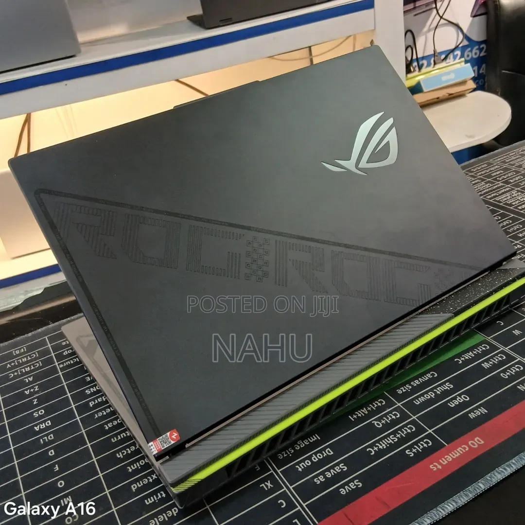 New Laptop Asus ROG Strix G15 16GB Intel Core i9 SSD 1T