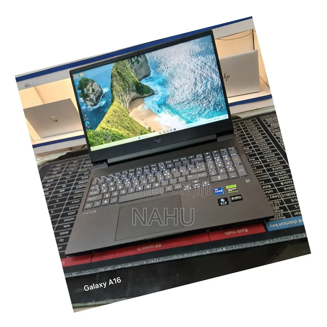 New Laptop HP Victus 16 16GB Intel Core i7 SSD 1T
