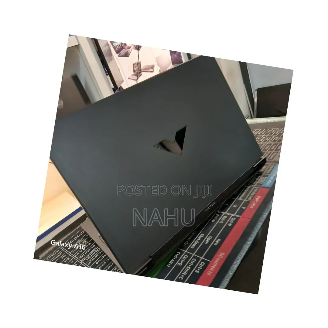 New Laptop HP Victus 16 16GB Intel Core i7 SSD 1T