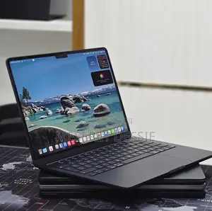 New Laptop Apple MacBook Air 2025 M4 16GB Apple M4 SSD 256GB