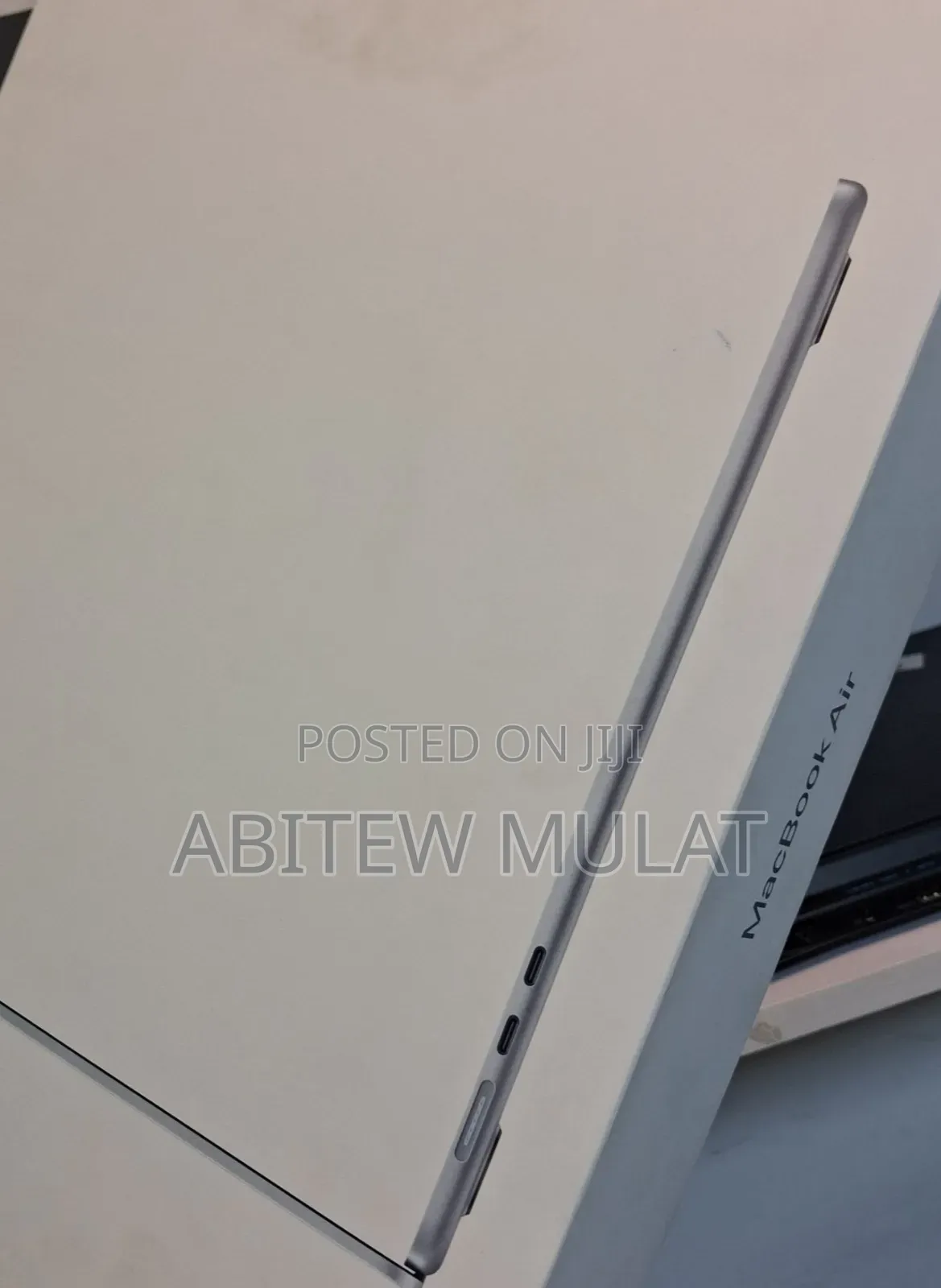New Laptop Apple MacBook Air 2025 M4 16GB Apple M4 SSD 512GB