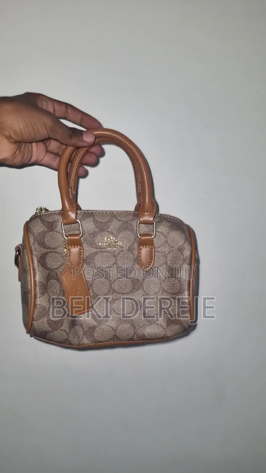 Woman's Handbag for Sale