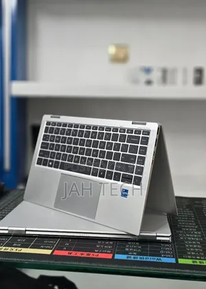 New Laptop HP EliteBook 1040 G8 16GB Intel Core i7 SSD 512GB