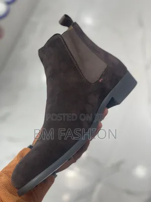 Suede Chelsea Boots: Rich Dark Brown