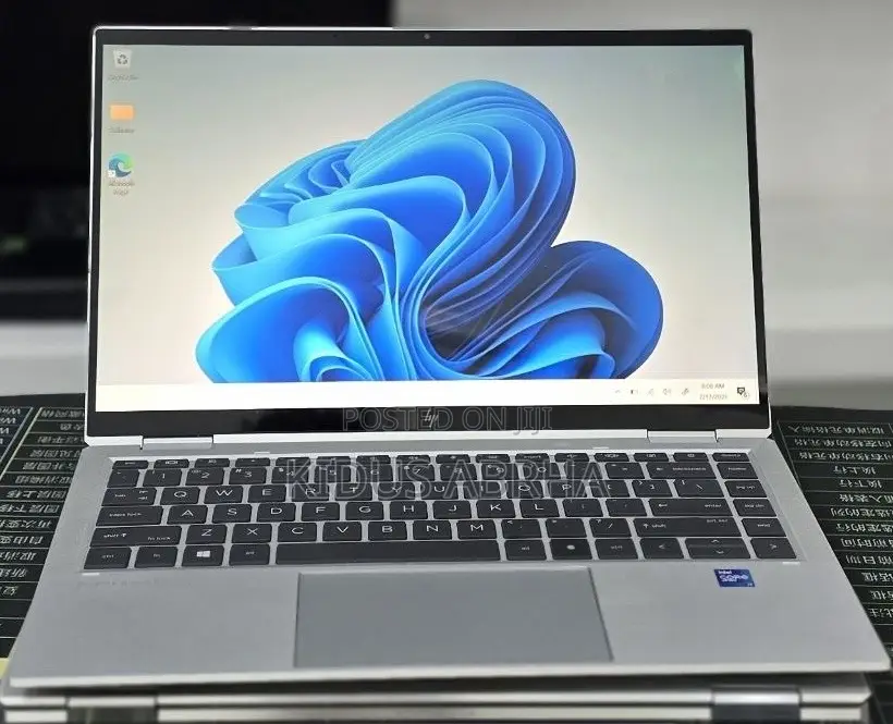 Laptop HP EliteBook 1040 G8 16GB Intel Core i7 SSD 512GB