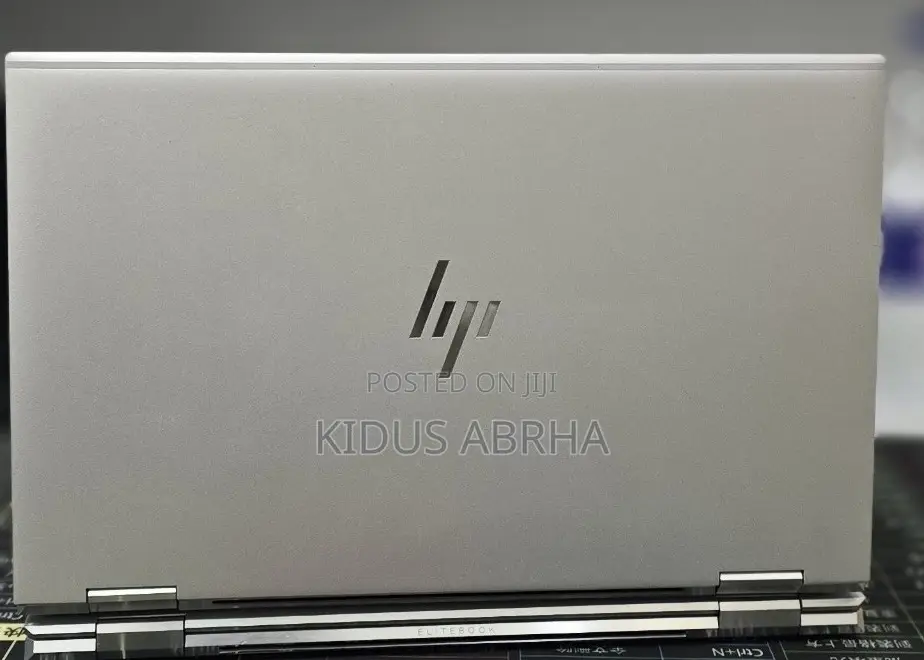 Laptop HP EliteBook 1040 G8 16GB Intel Core i7 SSD 512GB