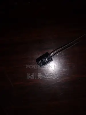 10pcs Electrolytic Capacitor – 220μF 10V Compact