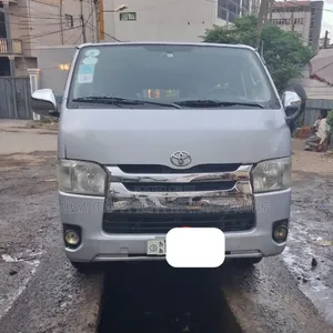 Toyota HiAce 2007 Silver