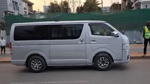 Toyota HiAce 2007 Silver