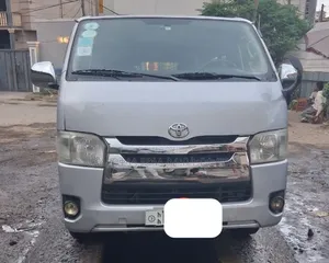 Toyota HiAce 2007 Silver