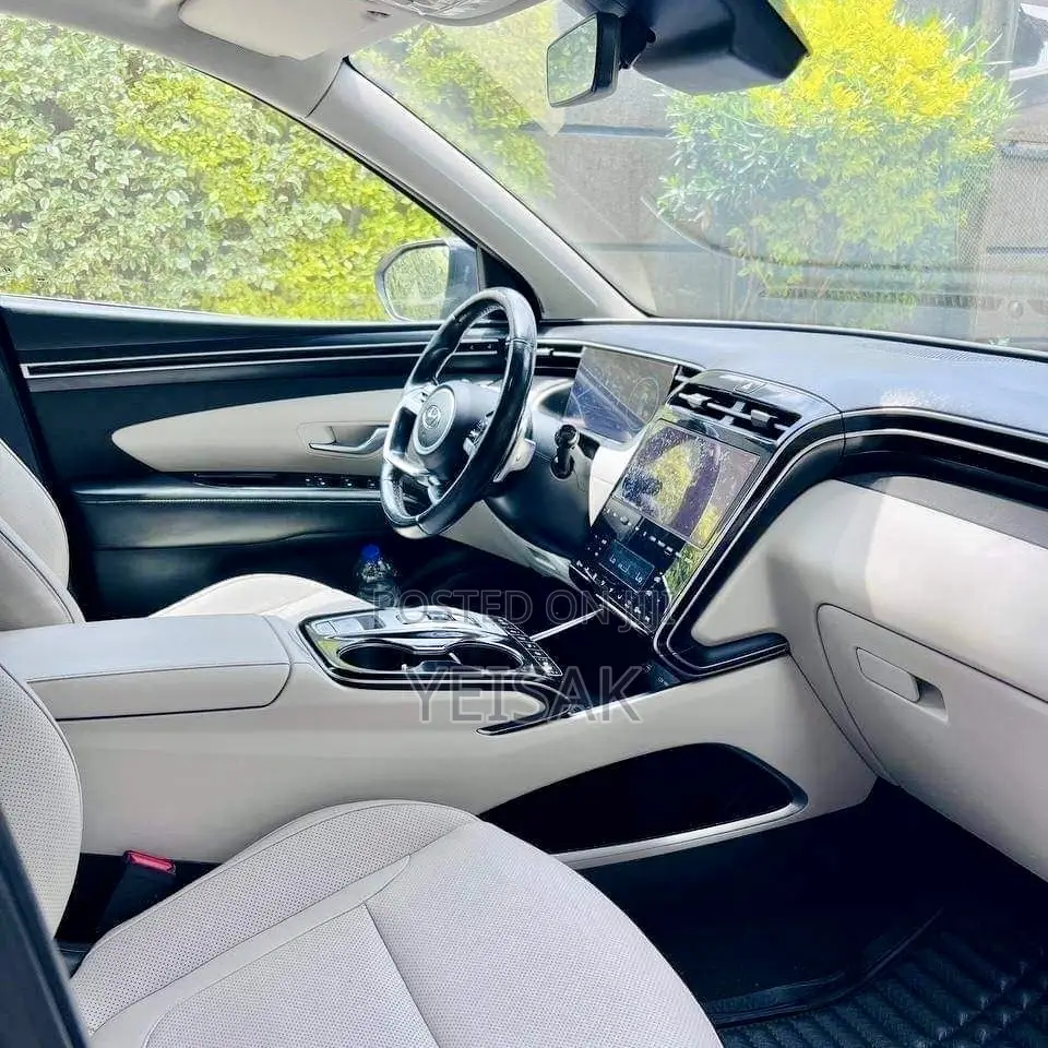 Hyundai Tucson 2023 Green