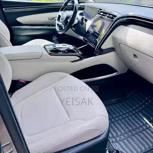 Hyundai Tucson 2023 Green