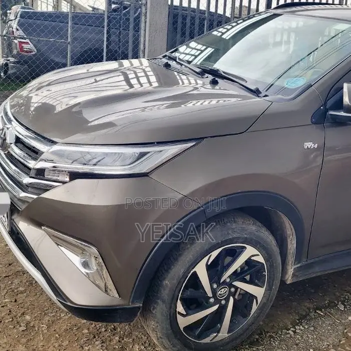 Toyota Rush 2021 Gray