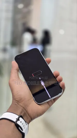 Apple iPhone 15 128 GB White