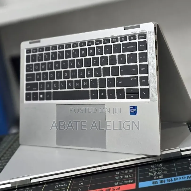 New Laptop HP EliteBook 1040 G8 16GB Intel Core i7 SSD 512GB