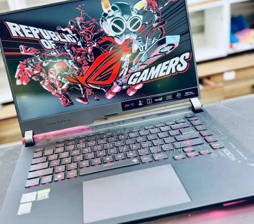 New Laptop Asus ROG Strix G15 16GB AMD Ryzen 9 SSD 512GB