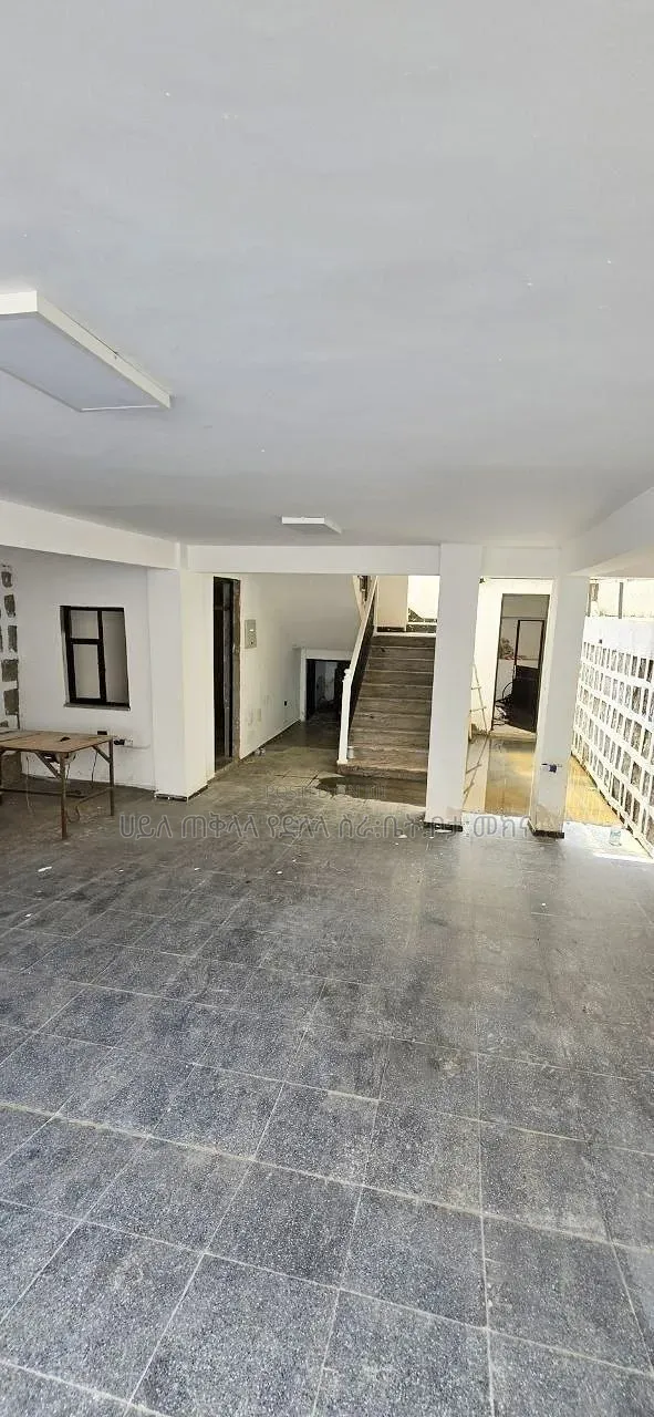 Furnished 9bdrm Townhouse/Terrace in Summit 72 Area, Yeka for sale
