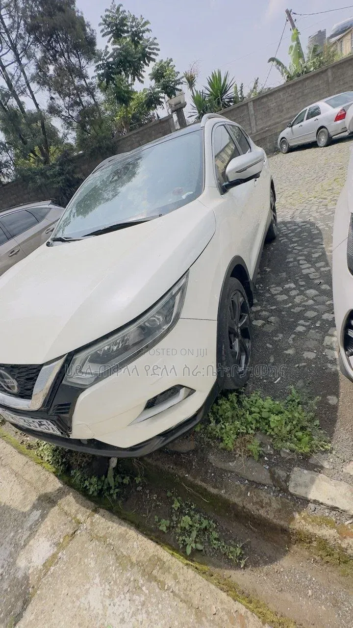 Nissan Qashqai 2018 Ivory