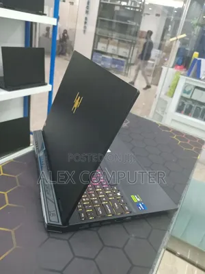 New Laptop Acer Predator Helios Neo 16 16GB Intel Core i9 SSD 1T