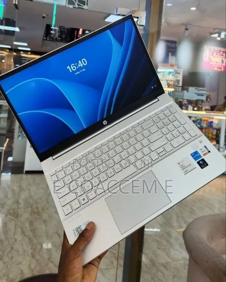 New Laptop HP 15 16GB Intel Core i5 SSD 512GB
